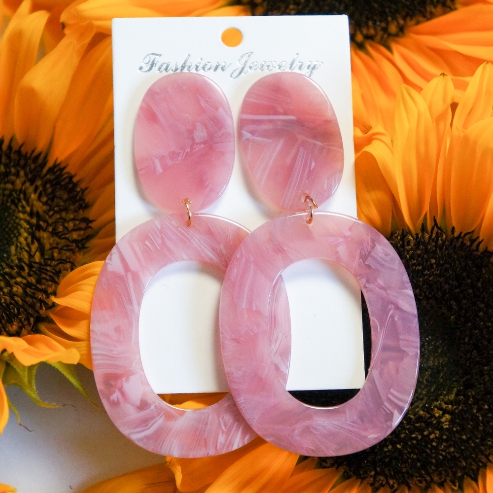 Acrylic Earrings- A pink moment
